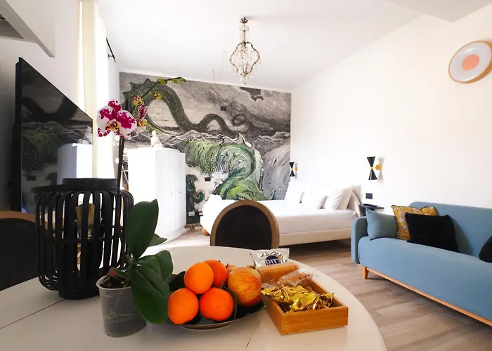 Charming Studio In The Heart Of China Town