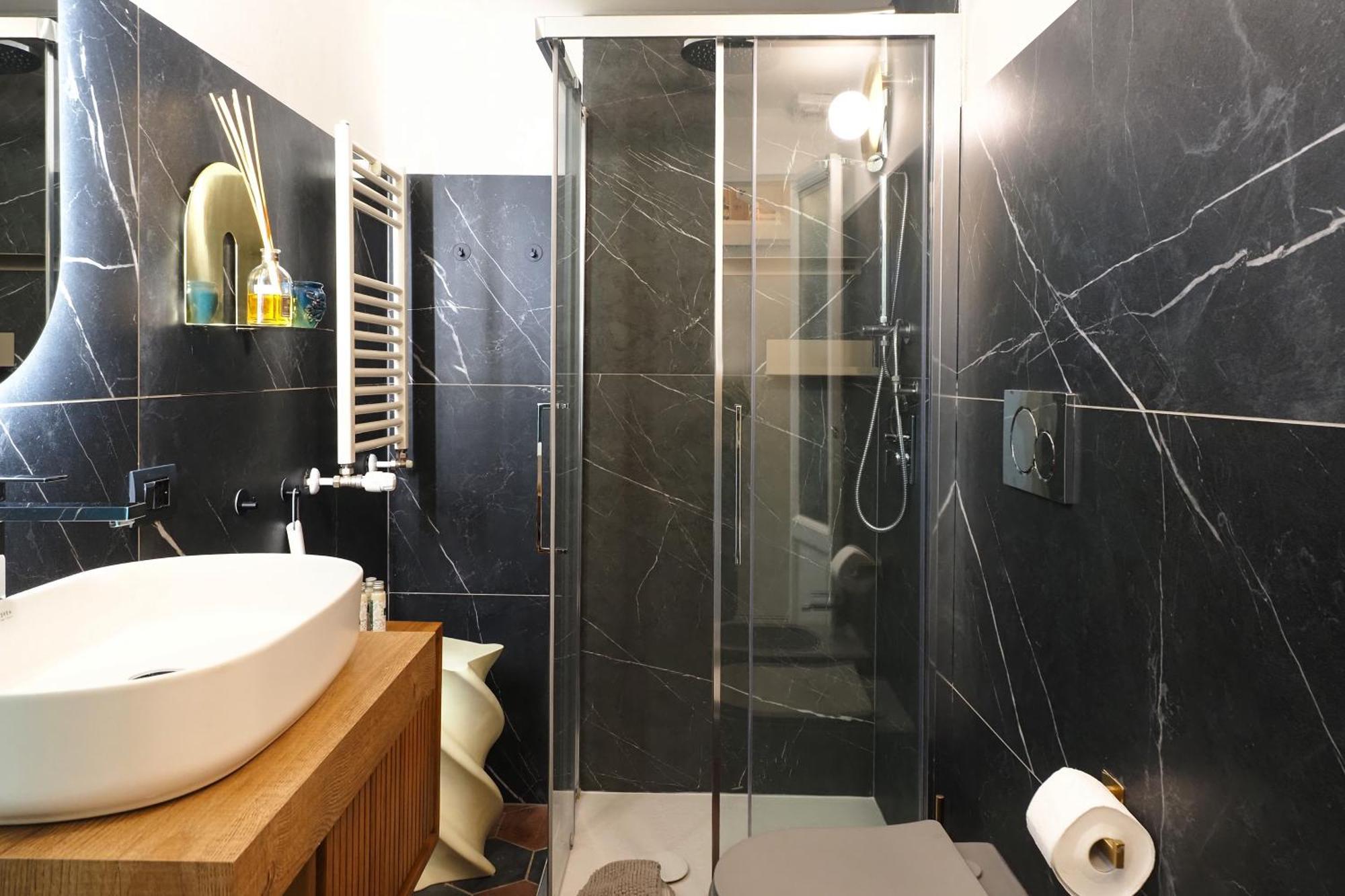 Charming In The Heart Of China Town Appartement *